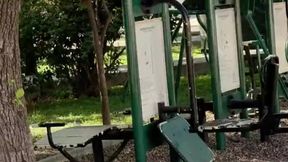 Zorra culona coge con dos desconocidos en el centro de Monterrey