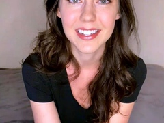 Amateur Teen with Huge Dildo Masturbating on Webcam