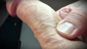 Big White Penis Squirts in Closeup