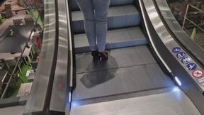 shopping with cum in my shoe wmv 1280 x 720