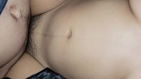 chica caliente de 18 anos folla mi gran polla recibiendo semen en el cono peludo