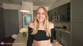 **** Porn Newbie's First Pro Shoot Ends in Facial