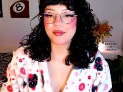 Hot brunette from squirt masturbating on webcam