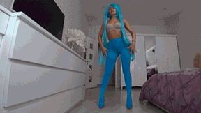 Butts and thighs in blue pantyhose a