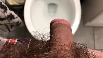 Naughty OsoFroze Peeing in Doctor&#039_s Toilet HD