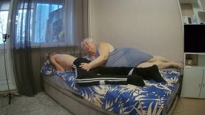 Girlfriend loves it when I cum in her mouth