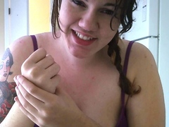 Leann amateur beautiful brunette with big boobs
