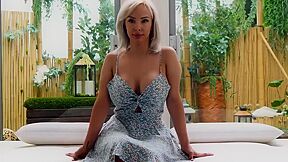 Busty Lauren, Casting