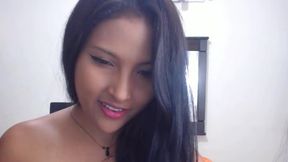 Jennifer Gomez Fingers Pussy