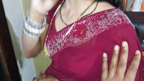 Hot Indian Bhabhi Red Sari