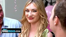 Natural jugged petite daughter-in-law Daisy Lavoy seduces and rails her stepdaddy