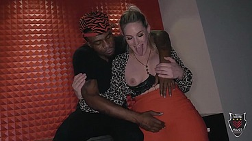 PAWG Got His BBC! Rome Major Cums Inside Charley Hart's Mouth!