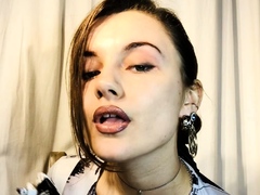 Brunette Solo Webcam Masturbation
