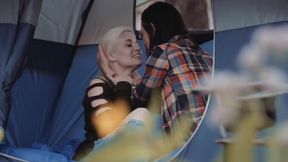 Aidra Fox & Charlotte Stokely