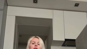Social Media Creator @KaylaBlonde @Sextoys and #Stockings #Shaved Pussy #Blonde #Natural Big Tits hardcore gratis clips | Tik.Porn