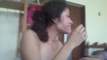 novia mama verga cuando est&aacute_n solos en casa