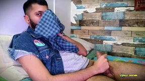 i cum on my underwear, then wear them to the university and then cum again smelling them they smelt so good at the end of the day ?