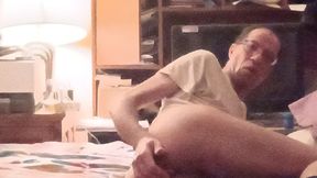 bubble booty gay fucks himself