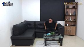 Chica de Rappi gets enormous cock in hard fuck