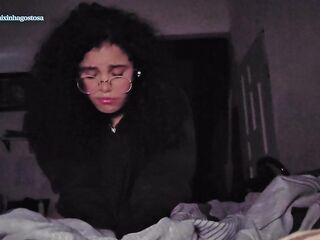 POV- Tu STALKER entra en tu habitación de madrugada????ELLA DA MIEDO, PERO NO RESISTES Y TE LA FOLLAS HASTA LLENARLA DE LECHE????????virtual sex joi