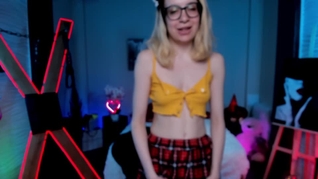 I look sexy as I work, don't you think so?