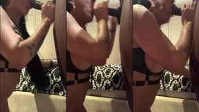 aylla gattina chupou muito o pau do seu escravo ate ele gozar na sua cara, usei seu gozo para hidratar a pele do meu rosto, adoro fazer isso