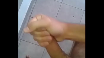 Chongo me manda un video de su lechazo !!