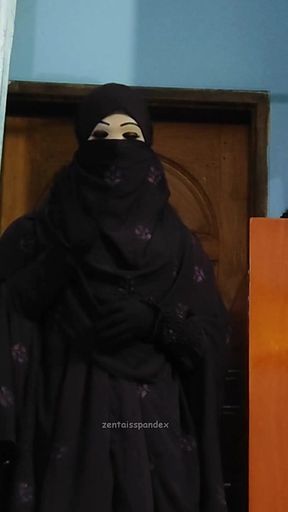 Desi Hijab Niqabi crossdresser sexy Bhabhi