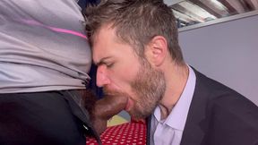 j’ai surpris mon mec entrain de baiser avec le voisin et sa ma donner tres ...