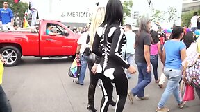 Sexy T-girls on the Street