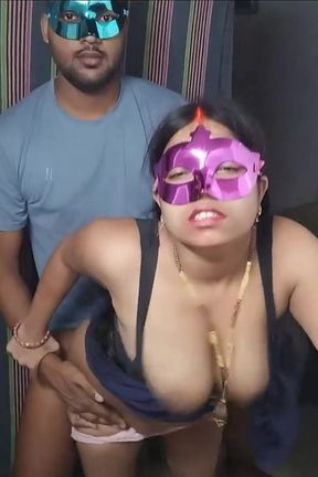 Big Tits Indian Housewife Fucked in Saree Boobs Bouncing up and Down
