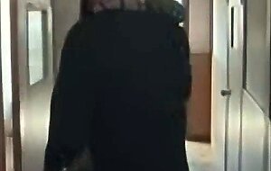 Bian He Lao Gong Da Hua Bian Zai Ri Ben Tou Qing