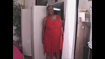 1917137 black shorthair bbw milf in interracial