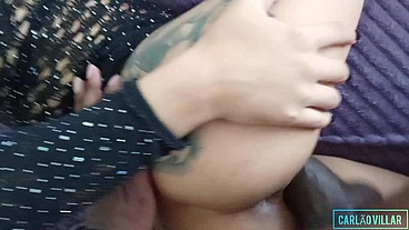 LOIRINHA AGUENTOU A ROLA GROSSA DO NEGÃO