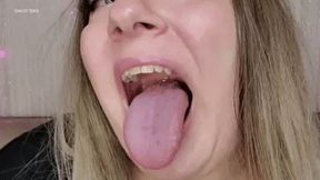 Daisy's Bumpy Thrush Tongue