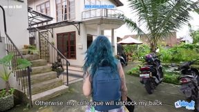 He Fuck Her in the Ass in Bali - French Alt Vlog - English Subtitles