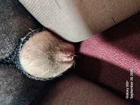 Goode Girl POV JOI sitting in black pantyhose and smoking she gives you foot fetish worship instructions