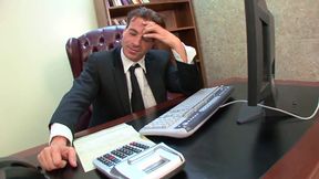 Super Hot Secretary Gets a Facial She Loves