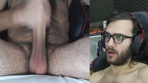 miren esa cara de placer, gay argentino masturbandose y eyaculando gran carga