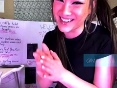 Amateur Webcam Teen Masturbates And Teases