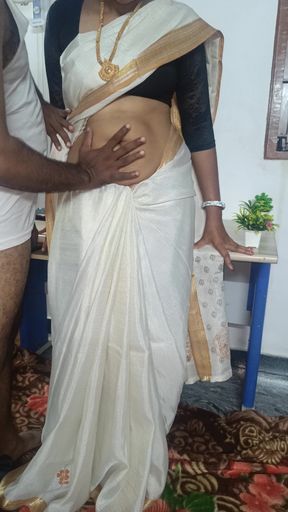 Malayali Aunty Fucking on Office Table with Her Manager
