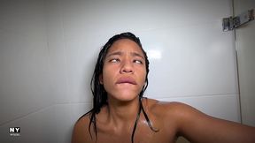 a delicious pussy licking in the shower to start the day