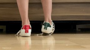 KIRA GOT BLISTERS FROM WEARING VERY TIGHT GUCCI SNEAKERS - MP4 HD