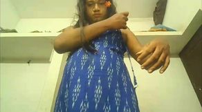 Indian Shemale Exposing Boobs and Shakeing Huge Ass