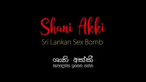 Sri Lankan big tits massage gets a tit squeeze