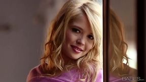 Babes - PERKY Tiffany Fox