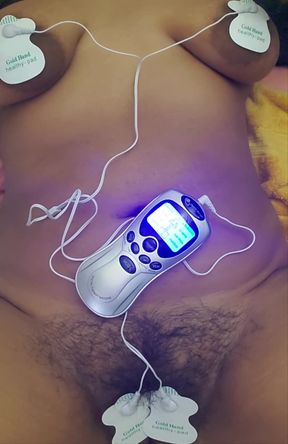 Zapping my Tits and Pussy