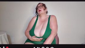Sexy Plump Boss Cums on Call