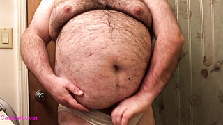 Good-sized Cub Faps Clitty and Plays with Abdomen and Mammories