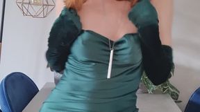 Thigh High Boot Slut Gets DP With Her Toys and Talks Dirty To You